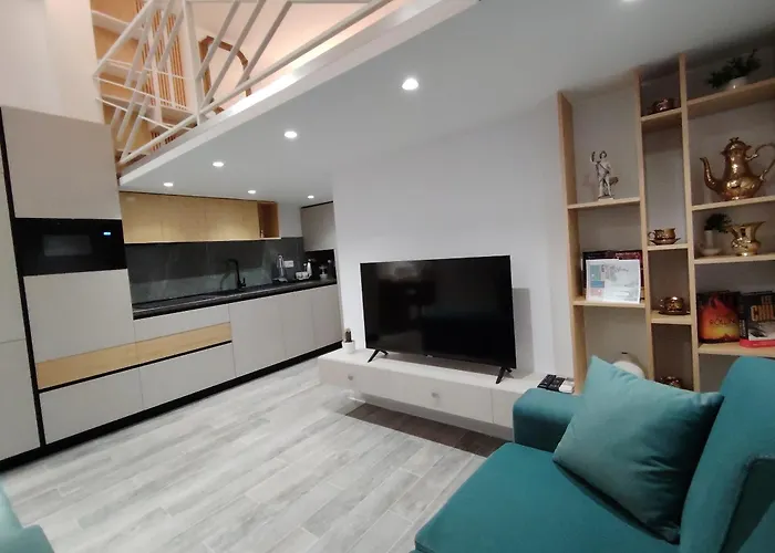 Verona Smart Apartament2 * Τίρανα